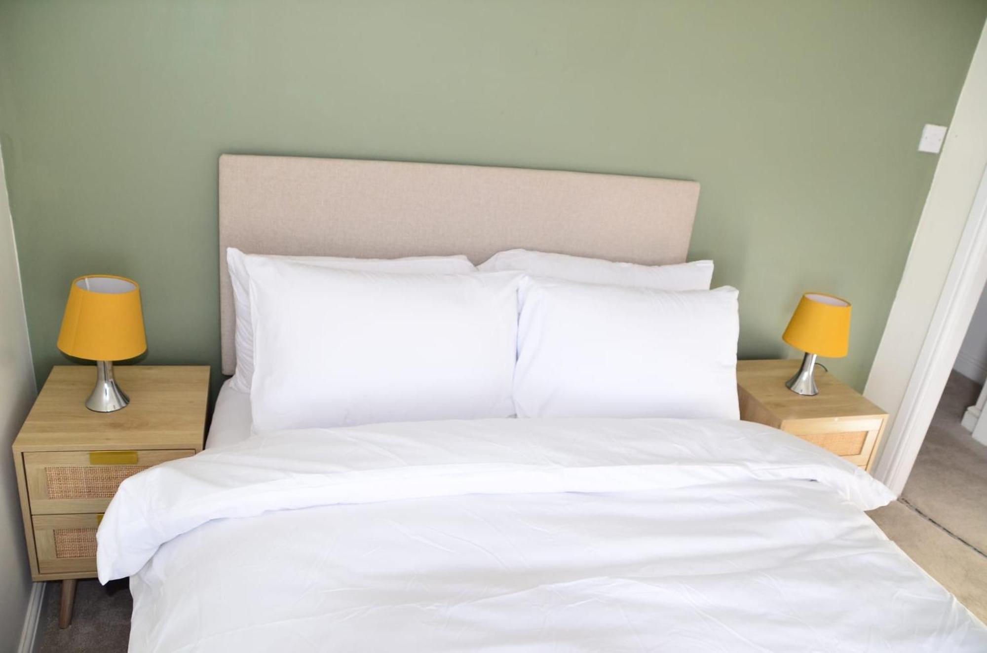 Blok 3 -Jacuzzi Suites, Apartment & Ensuite Rooms Blackpool Ngoại thất bức ảnh