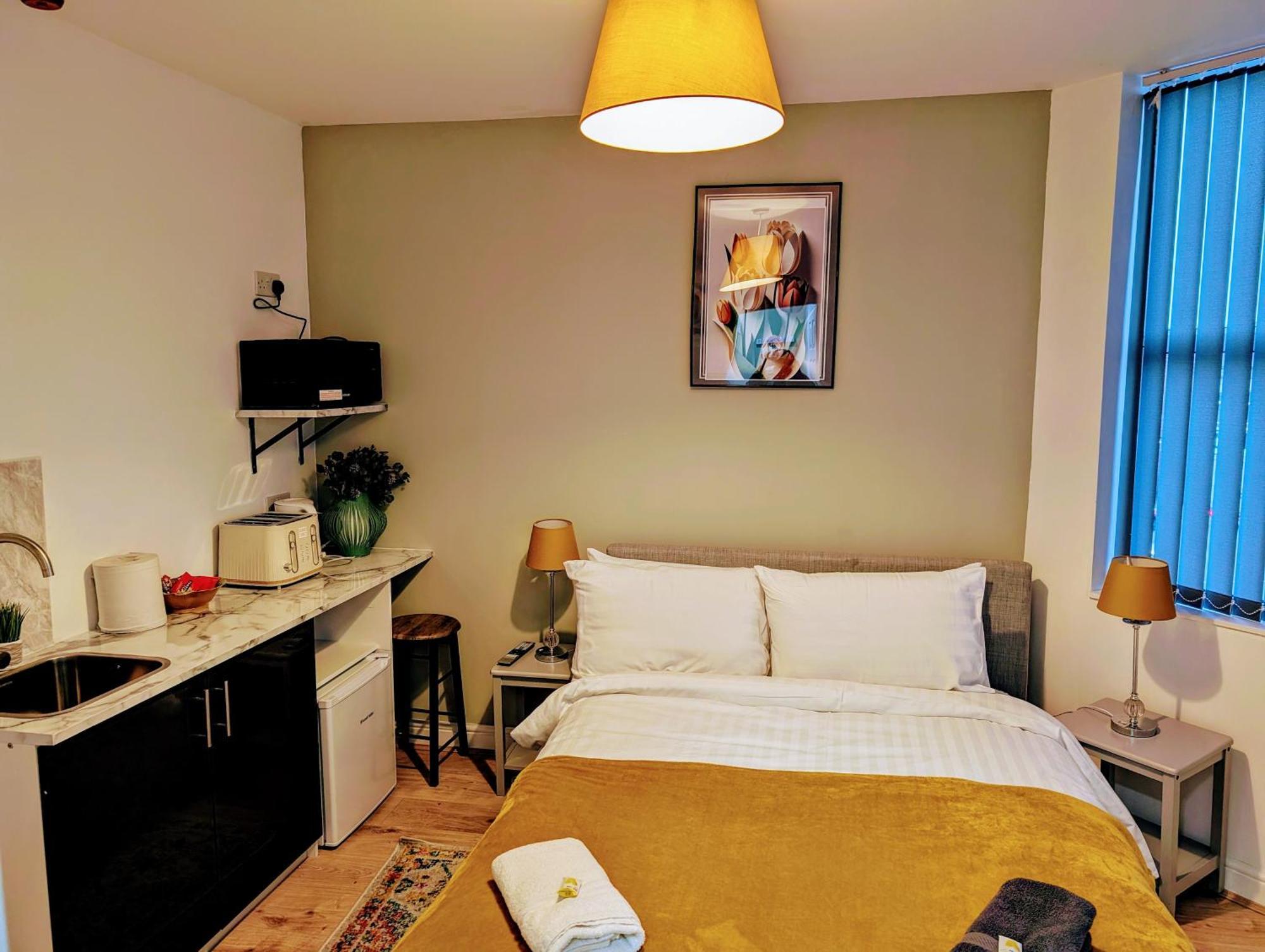 Blok 3 -Jacuzzi Suites, Apartment & Ensuite Rooms Blackpool Ngoại thất bức ảnh
