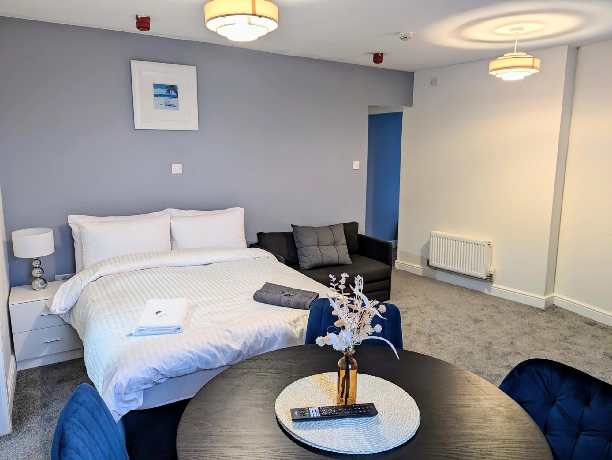 Blok 3 -Jacuzzi Suites, Apartment & Ensuite Rooms Blackpool Ngoại thất bức ảnh