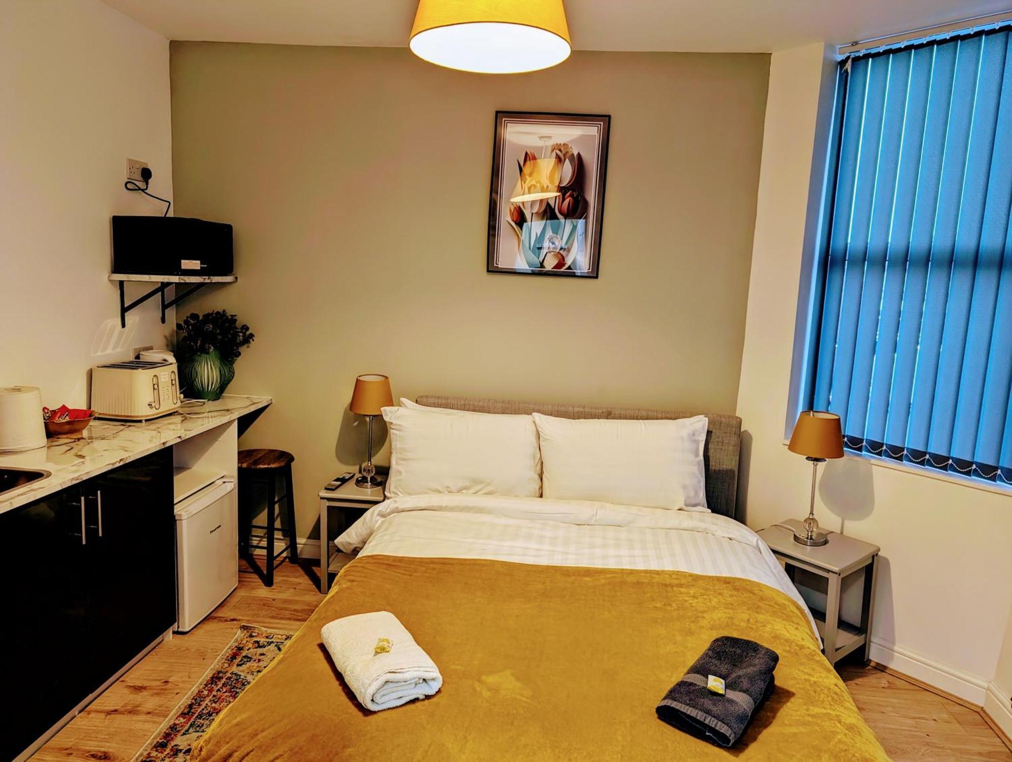 Blok 3 -Jacuzzi Suites, Apartment & Ensuite Rooms Blackpool Ngoại thất bức ảnh