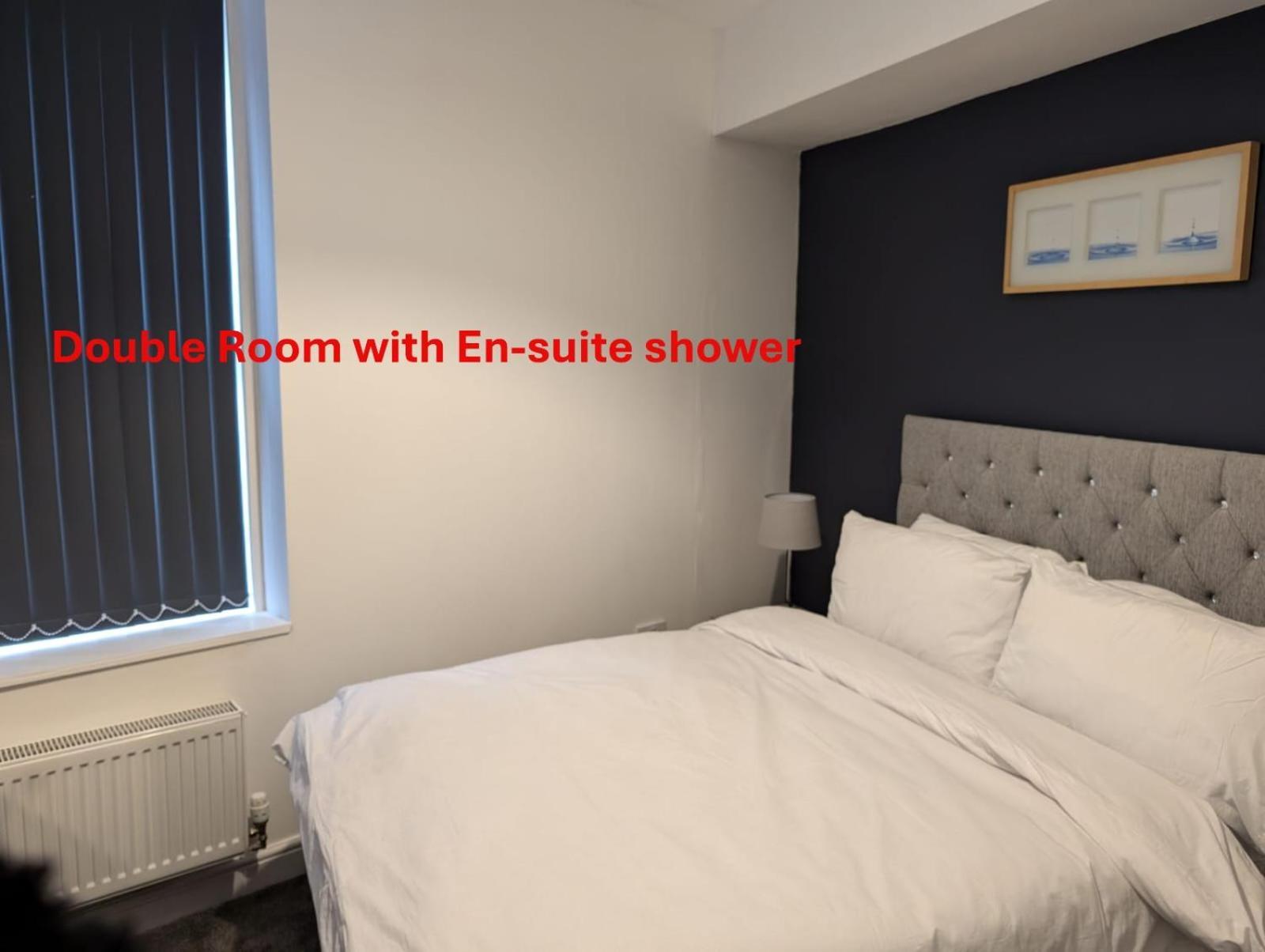 Blok 3 -Jacuzzi Suites, Apartment & Ensuite Rooms Blackpool Ngoại thất bức ảnh